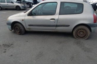 Pompe à carburant RENAULT CLIO 2