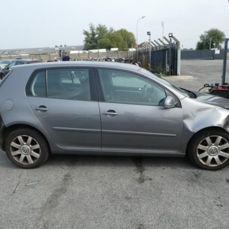 Boite de vitesses VOLKSWAGEN GOLF 5 Photo n°2