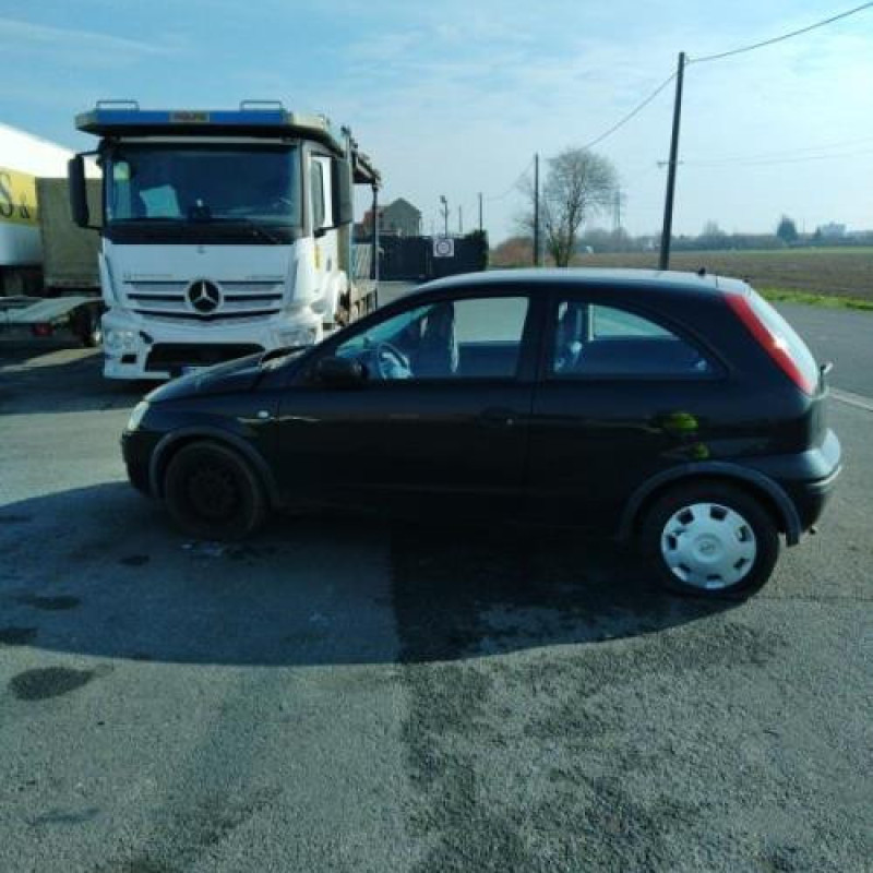 Alternateur OPEL CORSA C Photo n°7