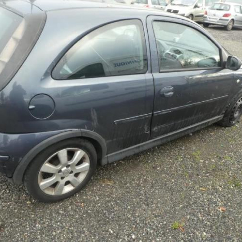 Alternateur OPEL CORSA C Photo n°6