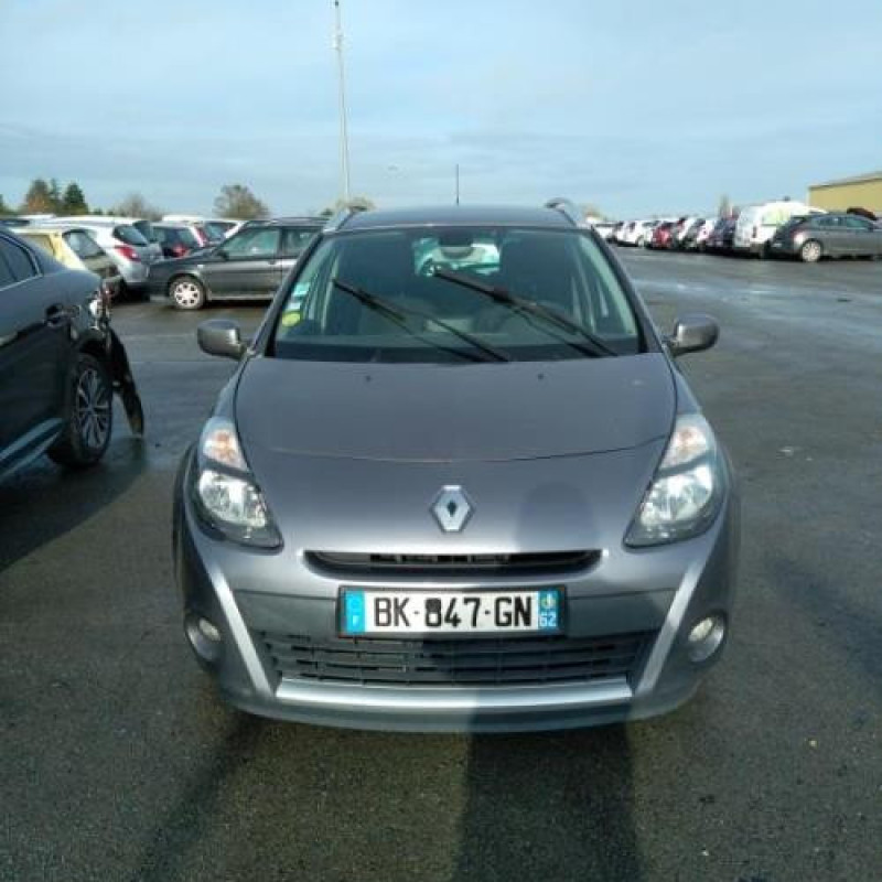 Ecran GPS RENAULT CLIO 3 Photo n°4