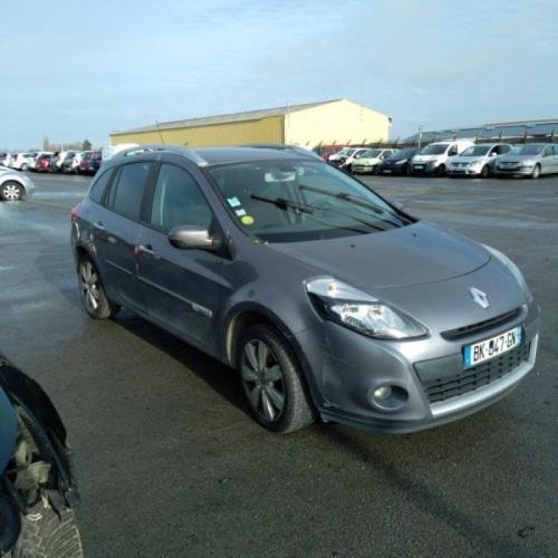 Ecran GPS RENAULT CLIO 3 Photo n°5