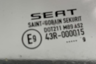 Vitre arriere gauche SEAT IBIZA 4