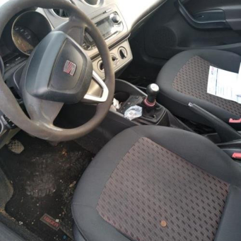 Vitre arriere gauche SEAT IBIZA 4 Photo n°8