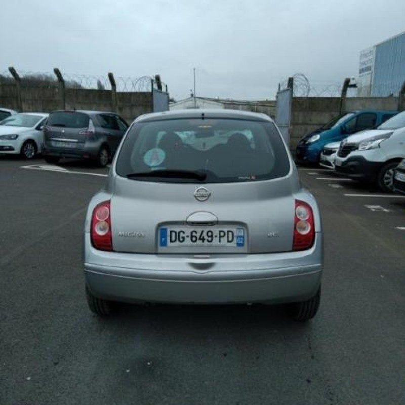 Feu arriere stop central NISSAN MICRA 3 Photo n°6