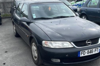 Moteur essuie glace avant OPEL VECTRA B