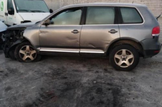 Boite a gants VOLKSWAGEN TOUAREG 1