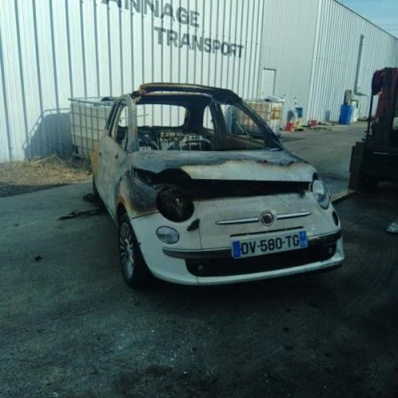 Anti brouillard droit (feux) FIAT 500 2 Photo n°5