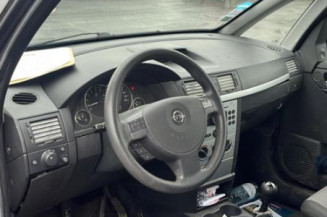 Eclairage de plafonnier OPEL MERIVA A