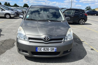 Leve vitre electrique arriere gauche TOYOTA COROLLA VERSO 2