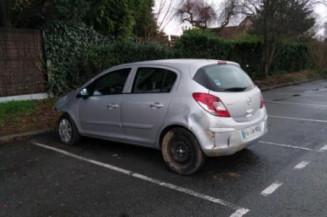 Porte avant gauche OPEL CORSA D