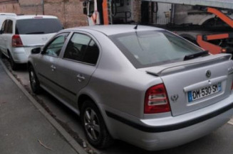 Feu arriere principal gauche (feux) SKODA OCTAVIA 1