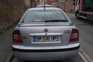 Porte avant gauche SKODA OCTAVIA 1