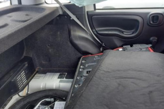 Poignee interieur avant gauche FIAT PANDA 3