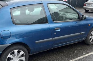 Calandre RENAULT CLIO 2