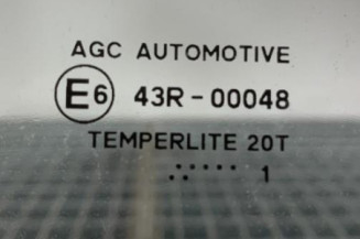 Vitre avant gauche TOYOTA AYGO 2