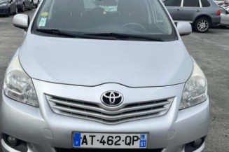 Pretensionneur de ceinture avant gauche TOYOTA VERSO