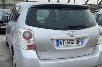 Pretensionneur de ceinture avant gauche TOYOTA VERSO