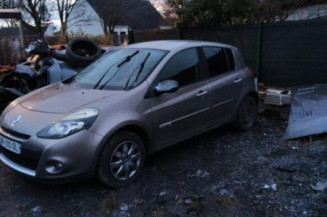 Boitier UCH RENAULT CLIO 3