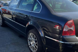 Etrier avant droit (freinage) VOLKSWAGEN PASSAT 4