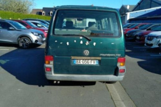 Pare choc arriere VOLKSWAGEN TRANSPORTER 4