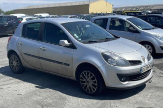 Boitier UCH RENAULT CLIO 3