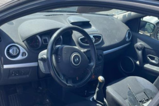 Boitier UCH RENAULT CLIO 3