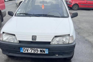 Poignee porte avant droit PEUGEOT 106