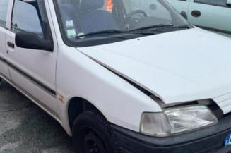 Poignee porte avant droit PEUGEOT 106