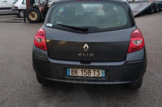 Renfort pare choc arriere (traverse) RENAULT CLIO 3