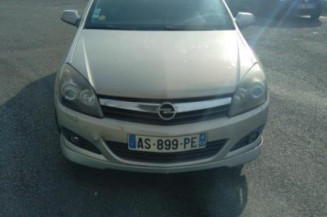 Feu arriere principal gauche (feux) OPEL ASTRA H