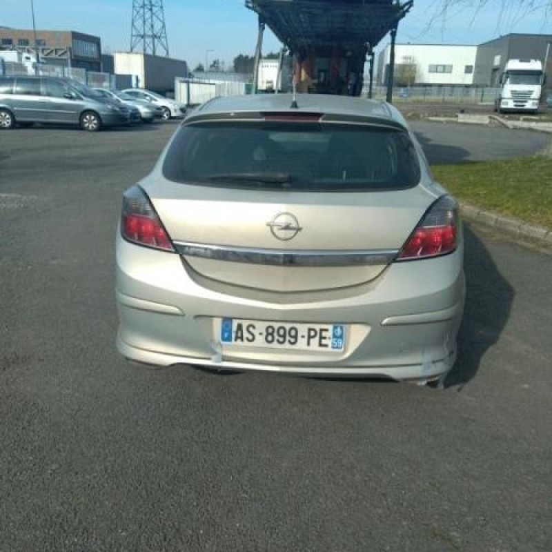 Feu arriere principal gauche (feux) OPEL ASTRA H Photo n°7