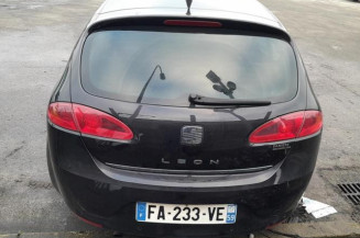 Pare choc arriere SEAT LEON 2