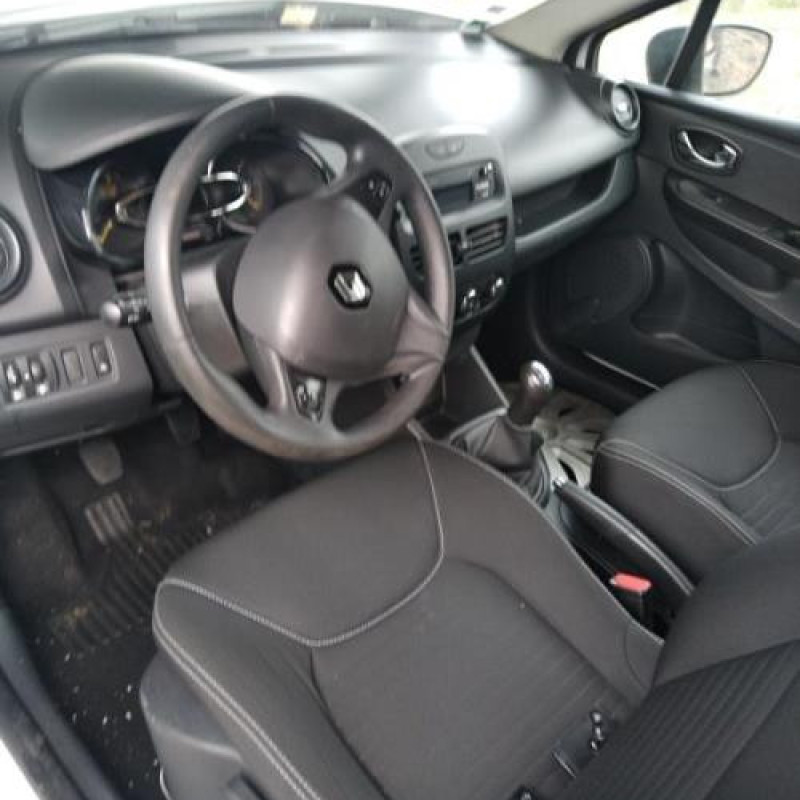 Autoradio d'origine RENAULT CLIO 4 Photo n°9