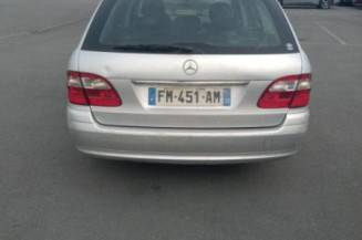 Feu arriere secondaire droit (feux) MERCEDES CLASSE E 211