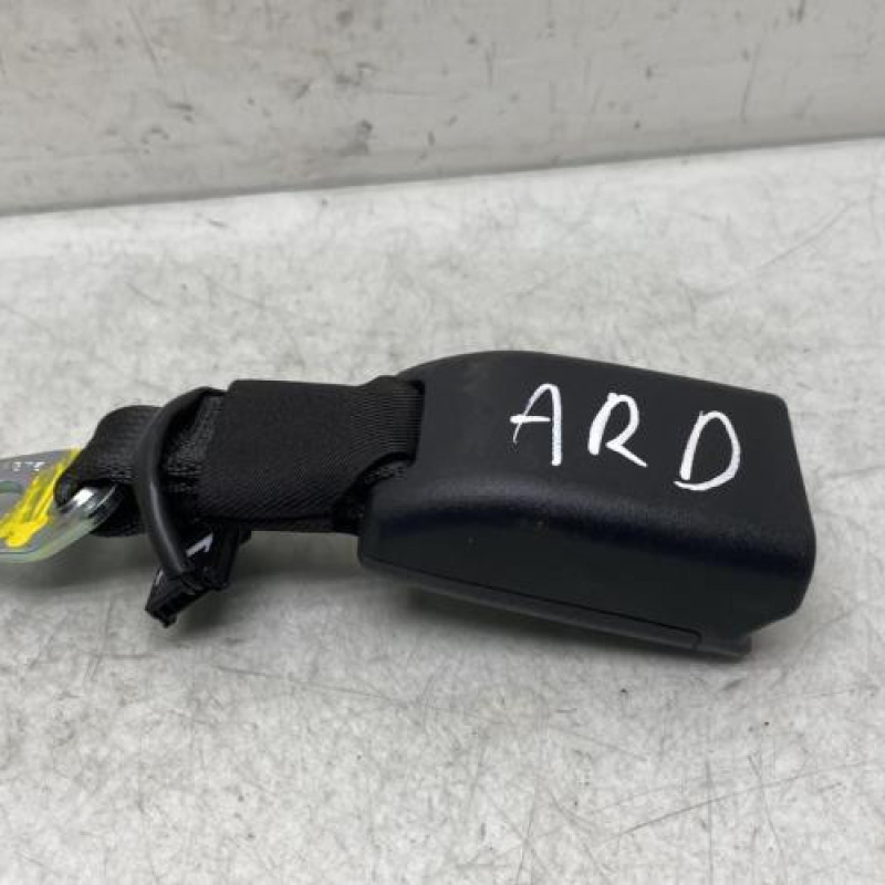 Attache ceinture arriere droit CITROEN C1 2 Photo n°1