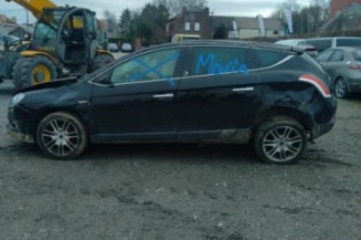 Arret de porte avant droit LANCIA DELTA 3