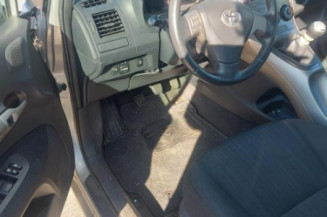 Boite a gants TOYOTA AURIS 1