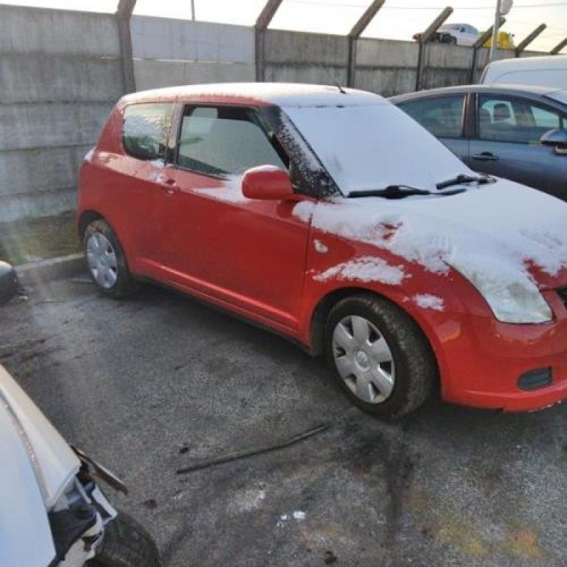 Amortisseur avant droit SUZUKI SWIFT 3 Photo n°6