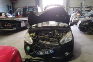 Serrure arriere droit PEUGEOT 208 1