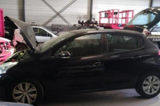 Serrure arriere droit PEUGEOT 208 1