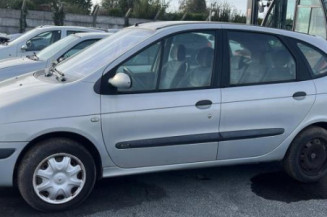 Verin de coffre RENAULT SCENIC 1