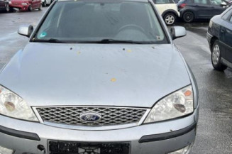 Feu arriere principal gauche (feux) FORD MONDEO 2