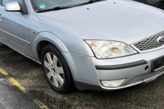 Feu arriere principal gauche (feux) FORD MONDEO 2