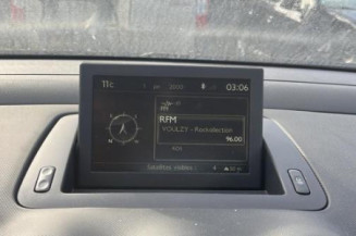 Ecran GPS PEUGEOT 308 1