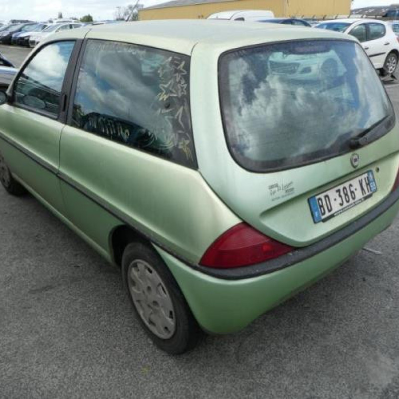 Aile avant droit LANCIA YPSILON 3 Photo n°7