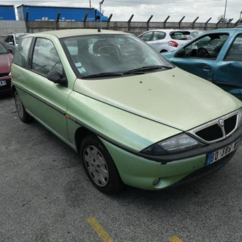 Aile avant gauche LANCIA YPSILON 3 Photo n°5