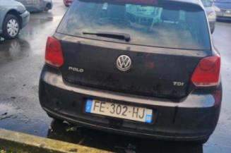 Anti brouillard gauche (feux) VOLKSWAGEN POLO 5