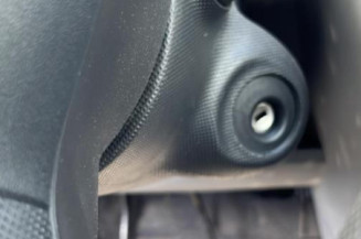 Pretensionneur de ceinture avant gauche TOYOTA AYGO 1