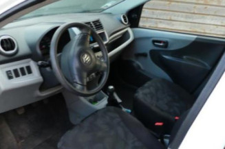 Moteur essuie glace arriere SUZUKI ALTO 3